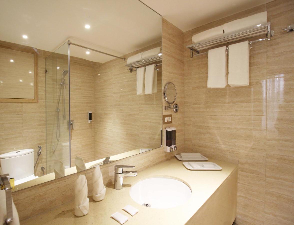 Hotel Jagadish International-Sankey Road بنغالور المظهر الخارجي الصورة